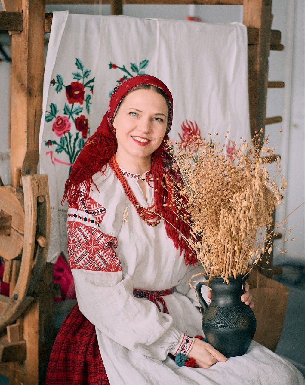 Women in Slavic costumes in Hargeisa