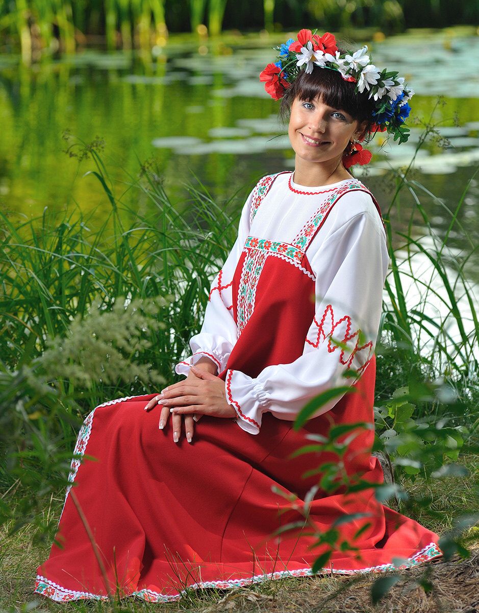 Beautiful girl Girls in Slavic costumes in Hargeisa
